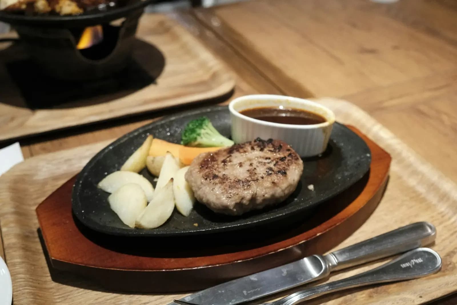 Hambúrguer à pizzaiolo